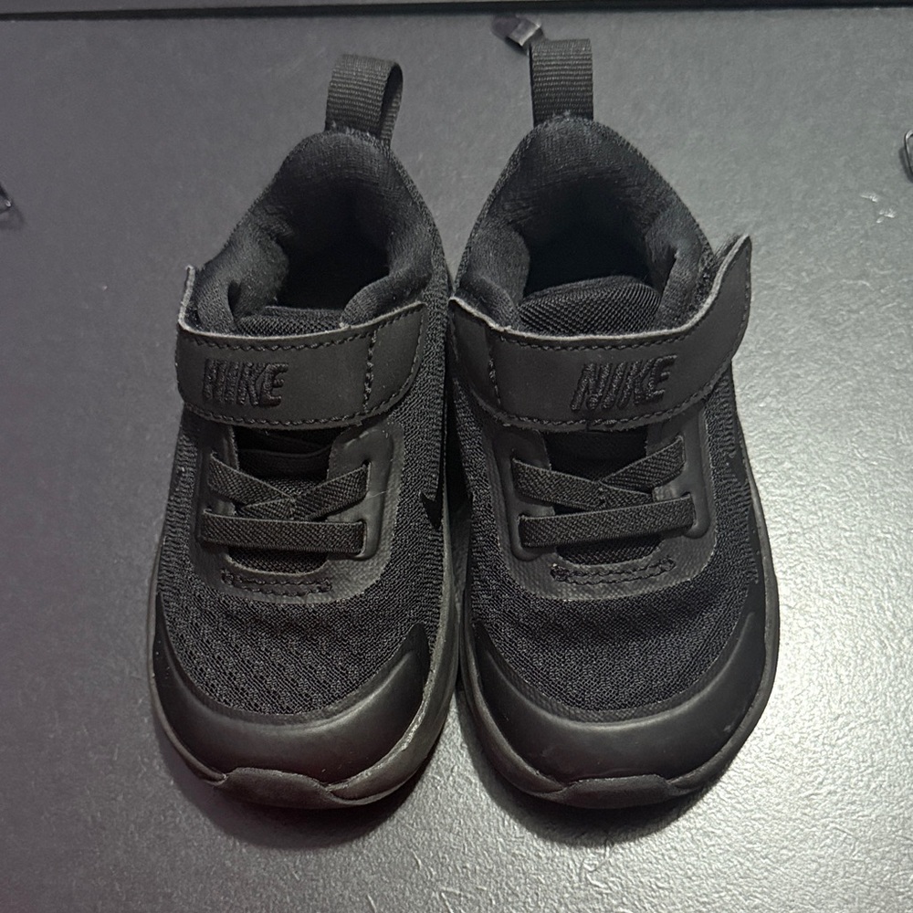 Nike Kids Wear All Day All-Black Sneakers